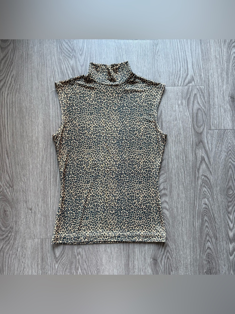 90's cheetah turtle neck